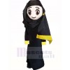 Mignonne arabe Fille dans Noir Mascotte Costume Dessin animé