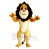 Heureux Souriant Lion Mascotte Les costumes Dessin animé