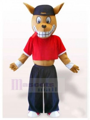 Chien Doberman brun souriant Costume de mascotte en tenue de sport Animal