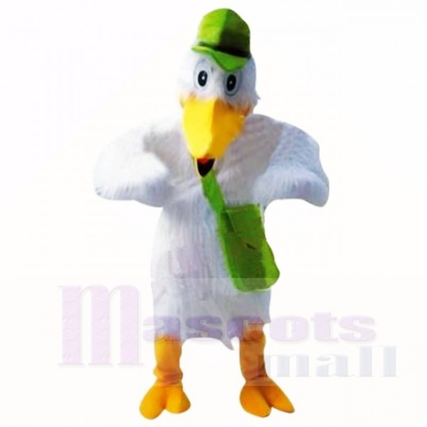 Cigogne avec des costumes de mascotte chapeau vert